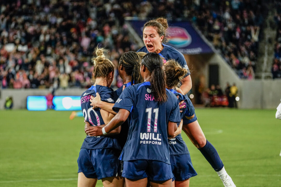 Debutan SD Wave con ¡VICTORIA! Y con Estadio Lleno