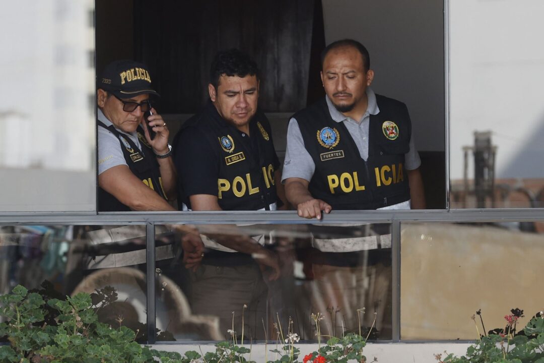 <strong>Fiscalía de la Nación allana viviendas de 18 congresistas y exfuncionarios investigados por el caso “Los Niños”</strong>