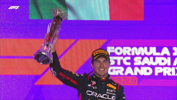 Checo conquista el Medio Oriente