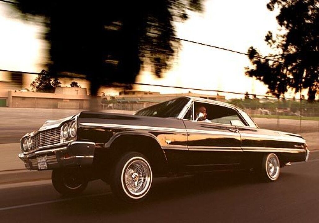 Después de 30 años, se derogó la prohibición del manejo de lowriders en National City