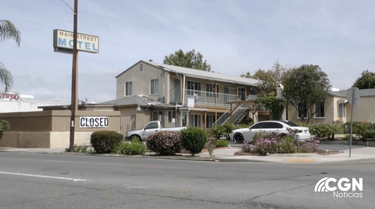 Intentan cerrar motel plagado de prostitución