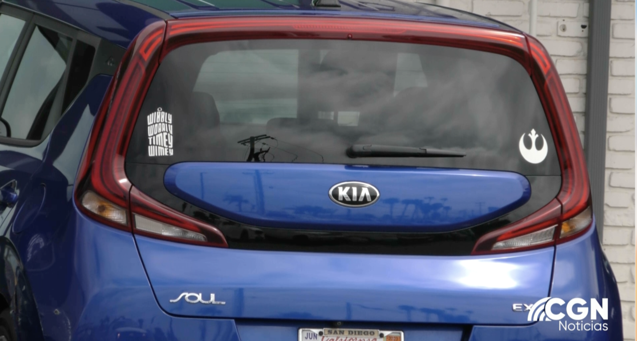 California quiere evitar que tu auto Kia y Hyundai, sea fácilmente robado. Redes sociales muestran lo sencillo que es robarlos.