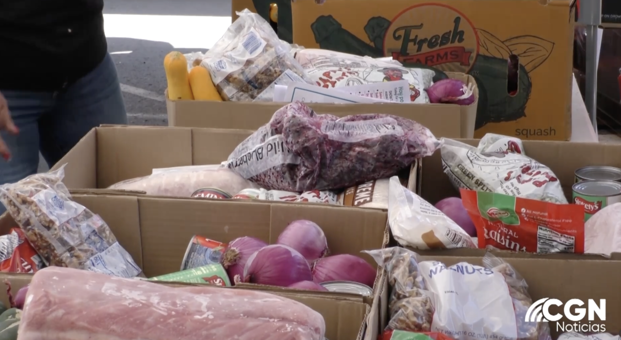 Acompáñanos a un lugar muy especial donde cientos de familias van cada semana para poder tener comida en su mesa