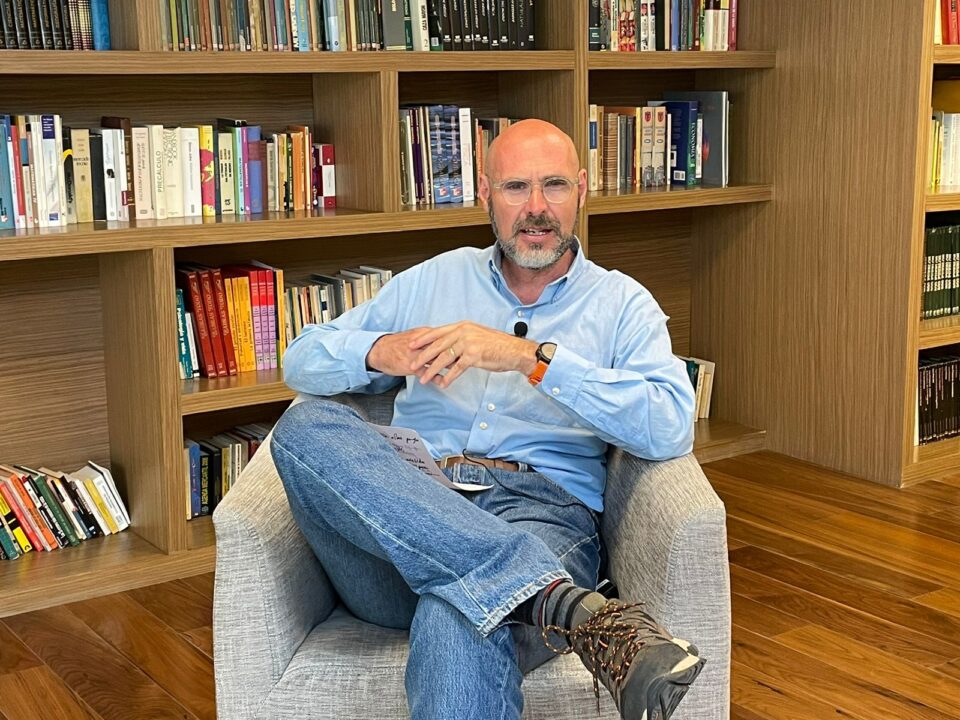LAS BARBAS DE TU VECINO
