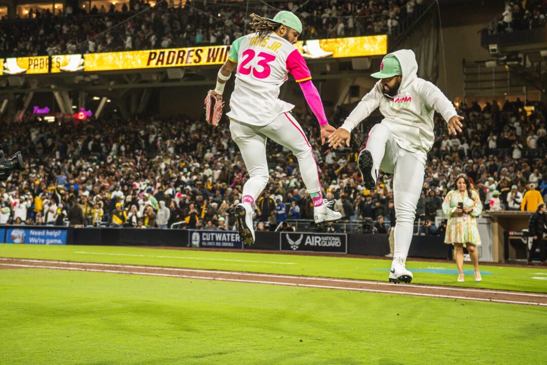“Piñata Party” en el Petco Park
