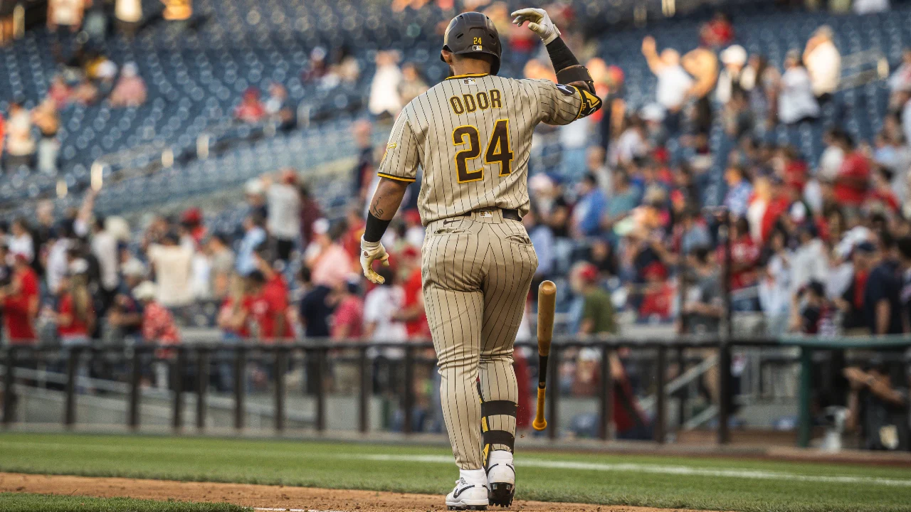 Venezolano le da la serie a San Diego ante Washington