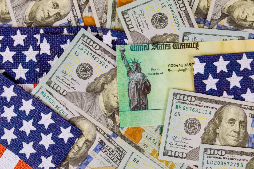 Pago de $4,000 dólares para familias de bajos recursos