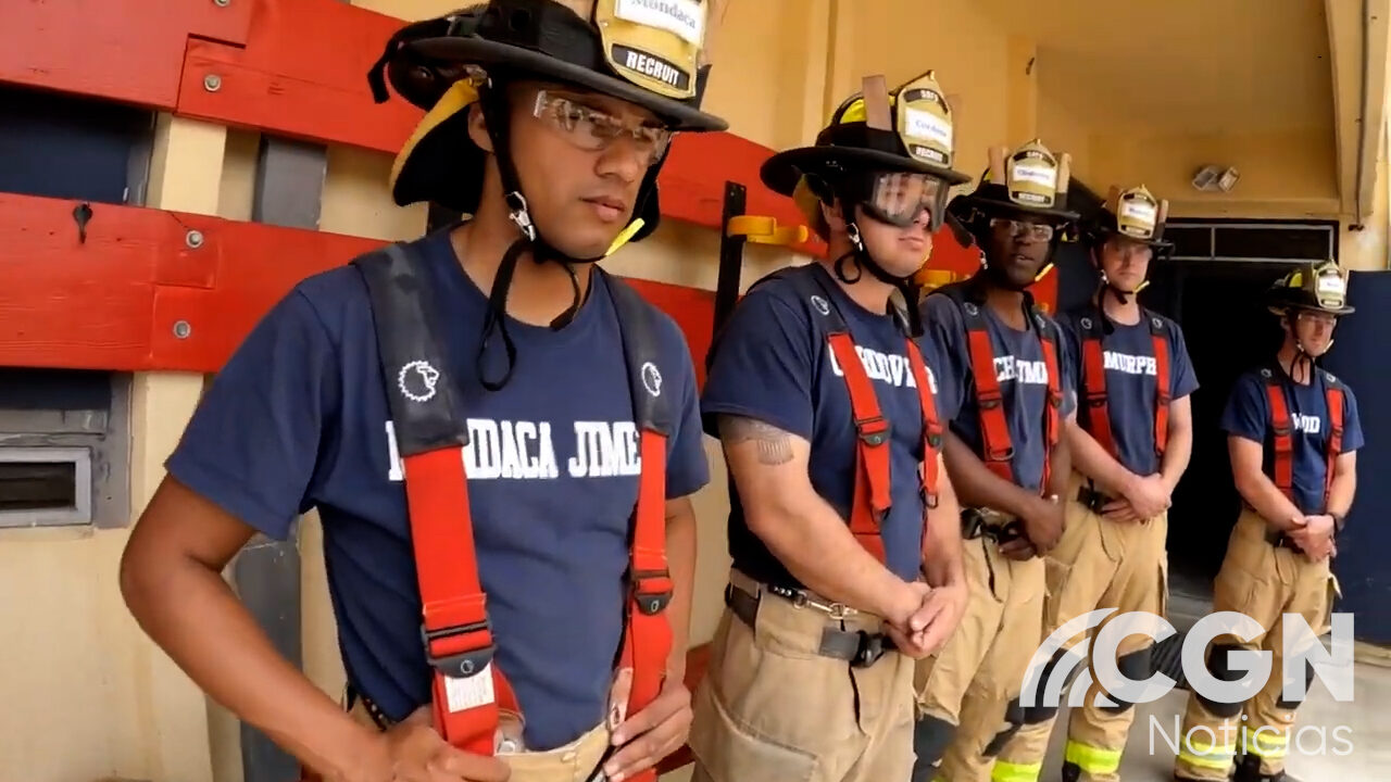 Recordando a bomberos que se quitan la vida y la ayuda disponible