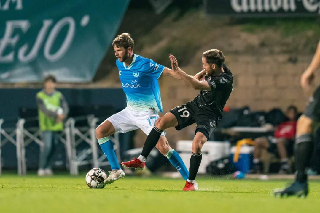 Rescata empate Loyal ante el líder Sacramento
