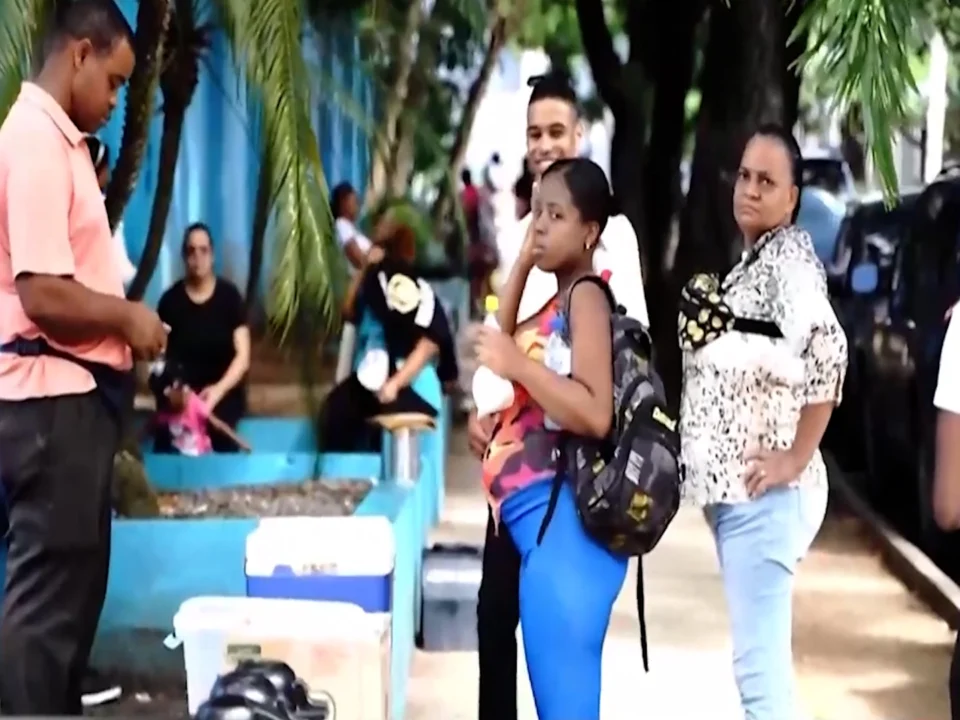 CRISIS LLEVA A HAITIANAS A DAR A LUZ EN OTRO LUGAR DE LA ISLA