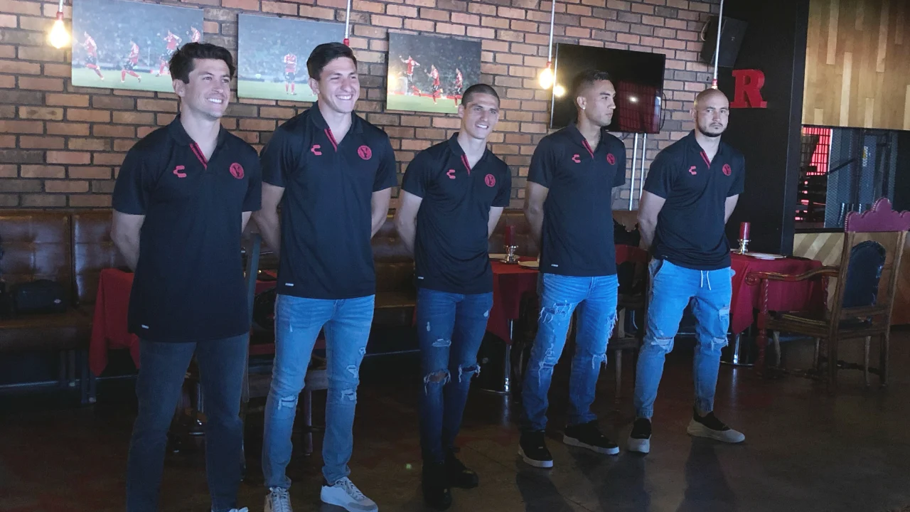 (VIDEO) El paraguayo Carlos González quiere rendir en Tijuana