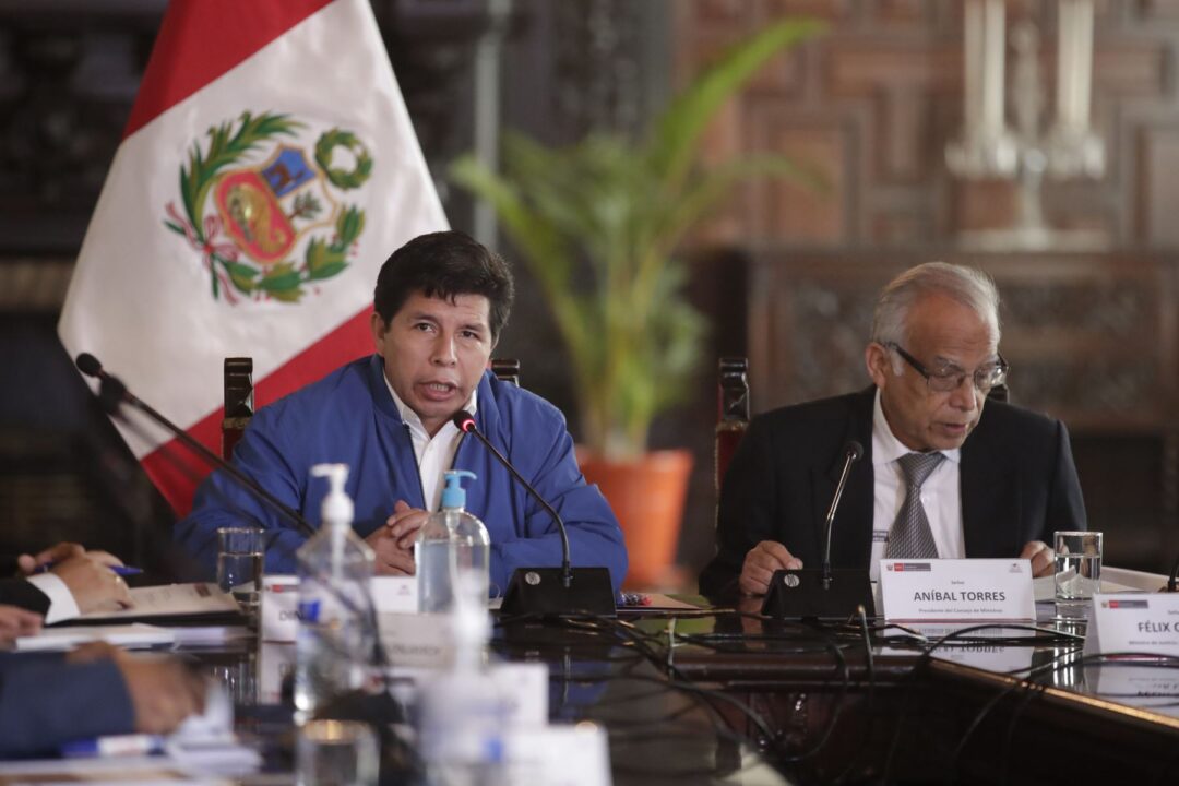 ORDENAN EMBARGO DE BIENES DE PEDRO CASTILLO POR GOLPE DE ESTADO EN PERÚ