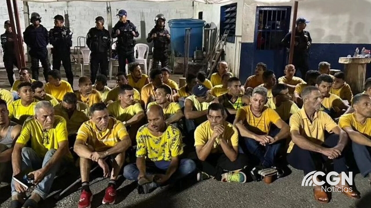 CUATRO FUNCIONARIOS DE LA POLICIA SECUESTRADOS EN MOTIN DE CÁRCEL EN ARAGUA VENEZUELA 