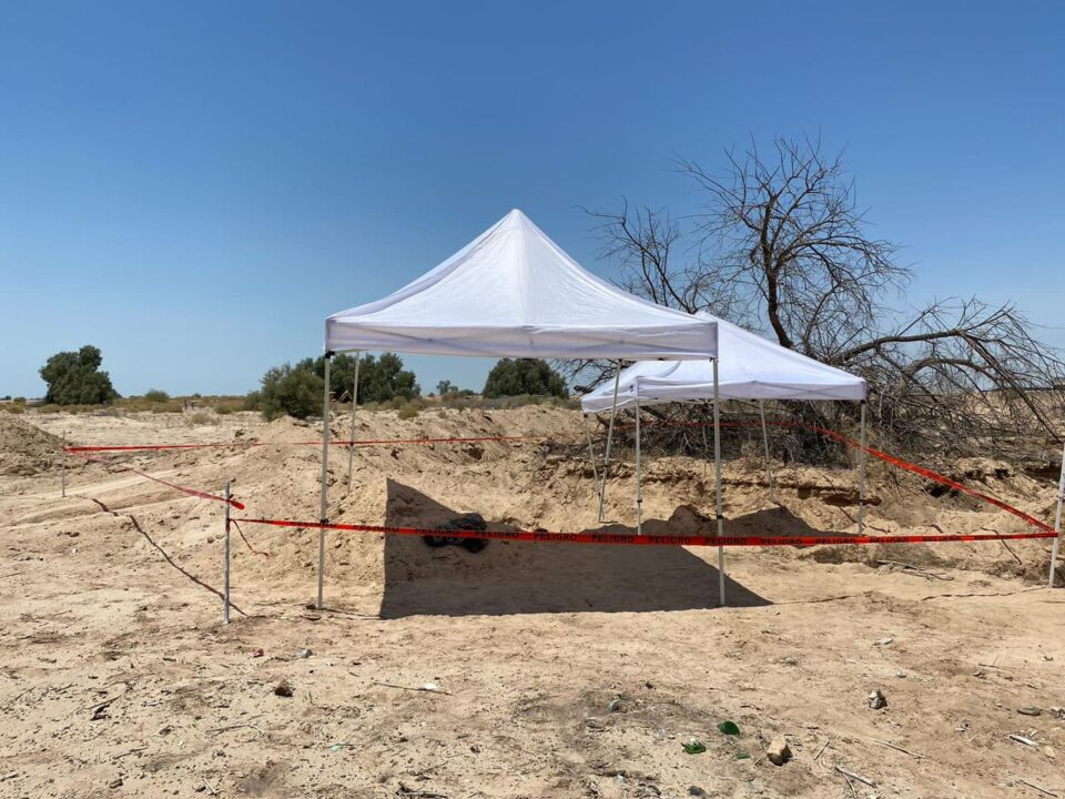 HALLAN OSAMENTAS EN FOSA CLANDESTINA EN MEXICALI
