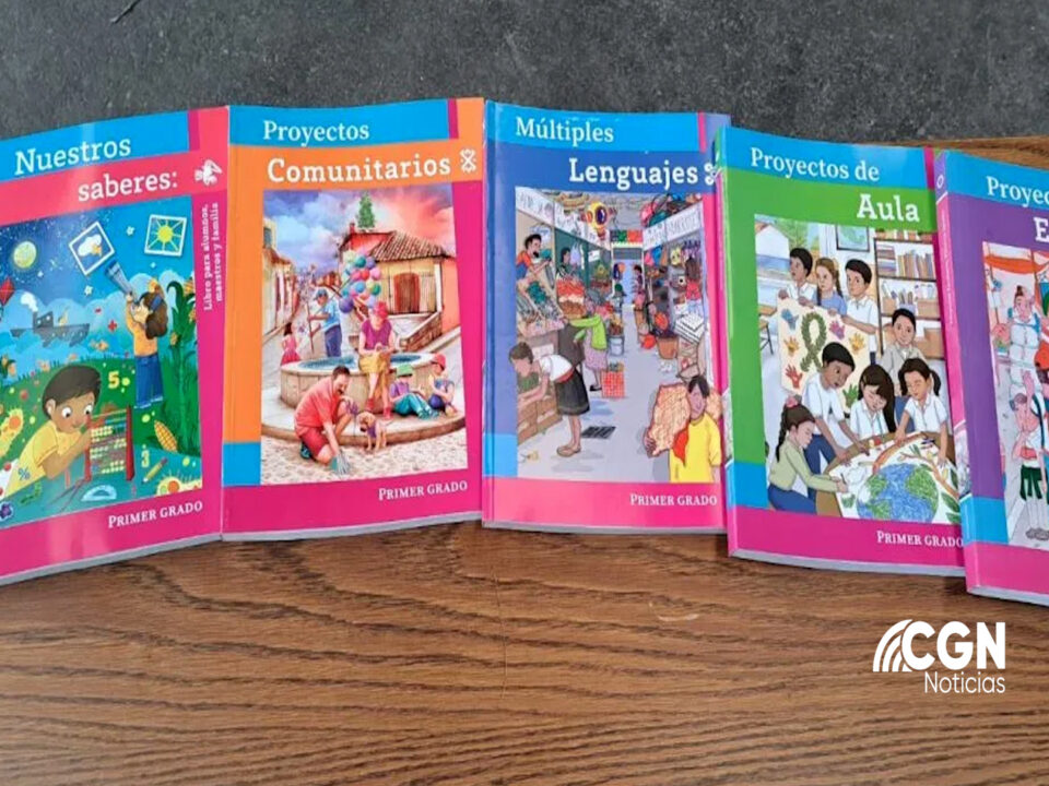 PIDEN DETENER DISTRIBUCIÓN DE LIBROS DE TEXTO EN BC