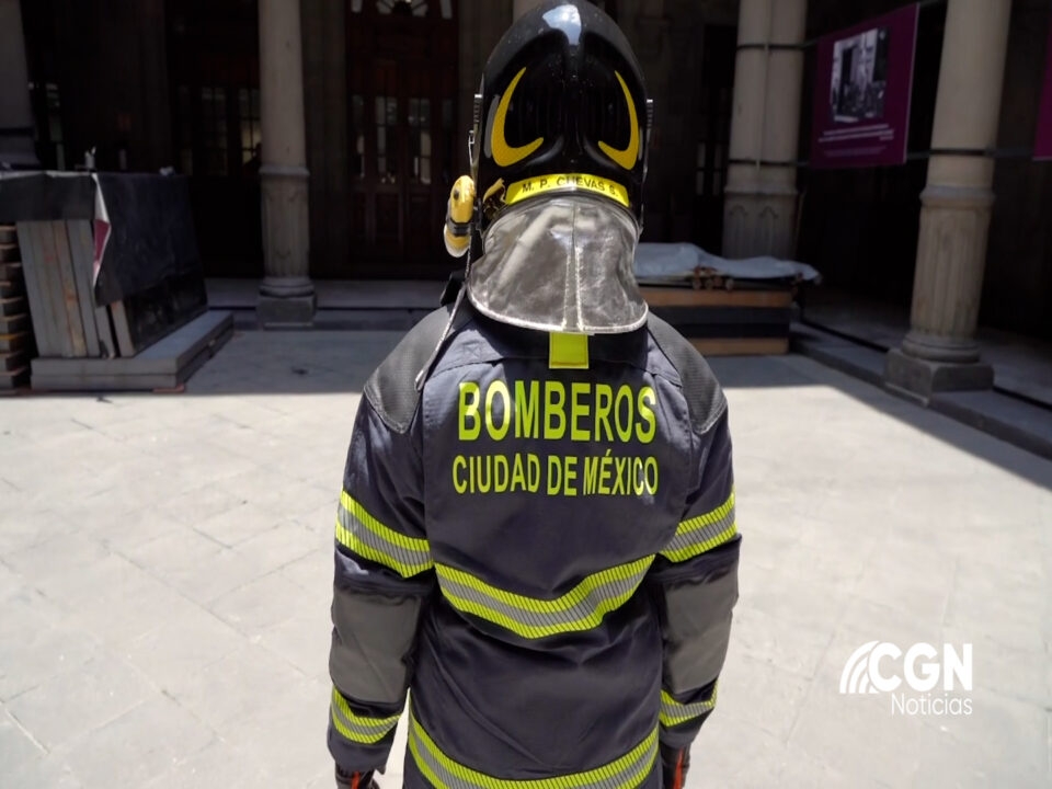 Día del Bombero: Bomberos de la CDMX estrenan equipo de protección personal con tecnología internacional