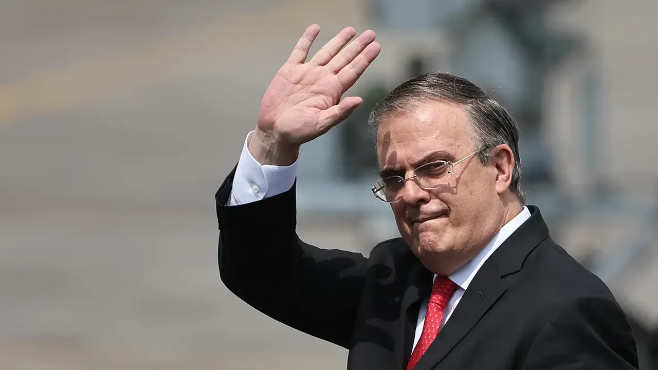 El ex canciller Marcelo Ebrard anunció la creación de su Asociación Civil  \"El Camino de México\"