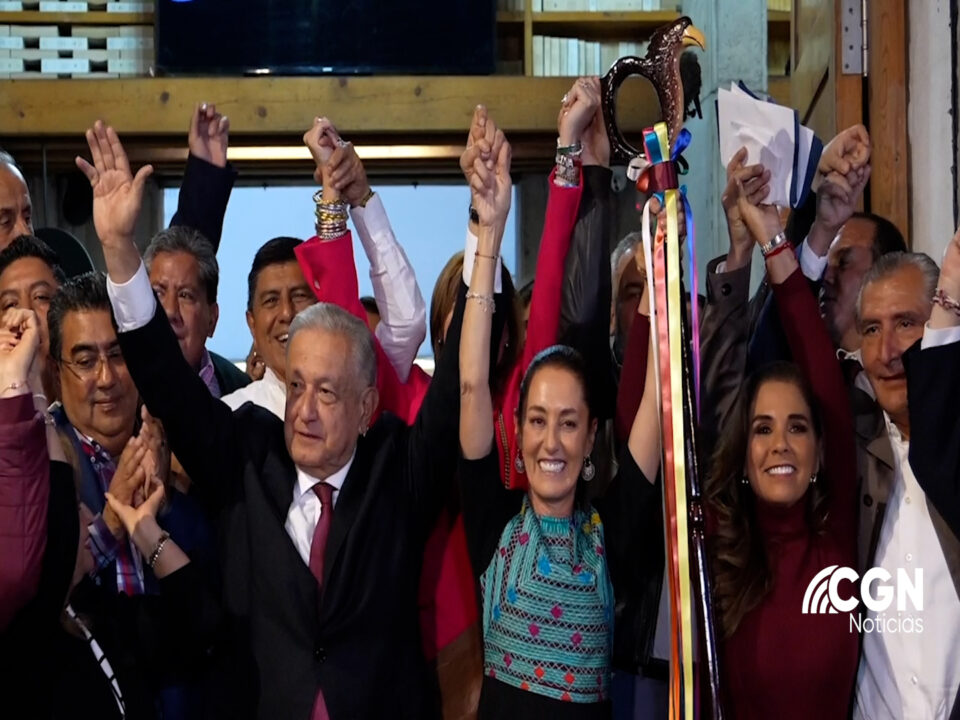 AMLO entregó a Claudia Sheinbaum el bastón de mando