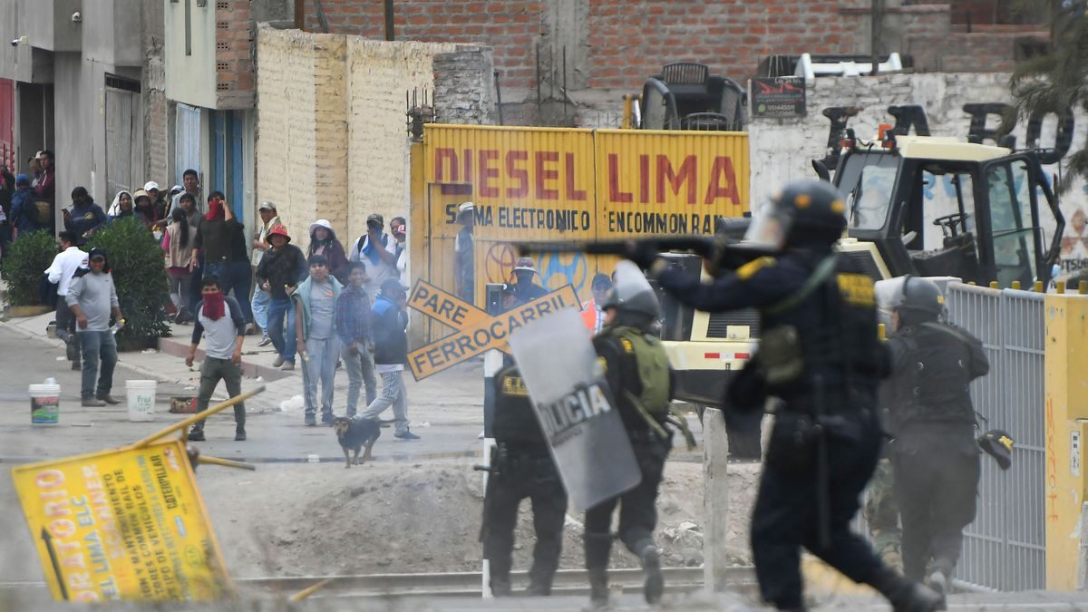 Perú: Declaran estado de emergencia en dos distritos y una provincia por ola delincuencial