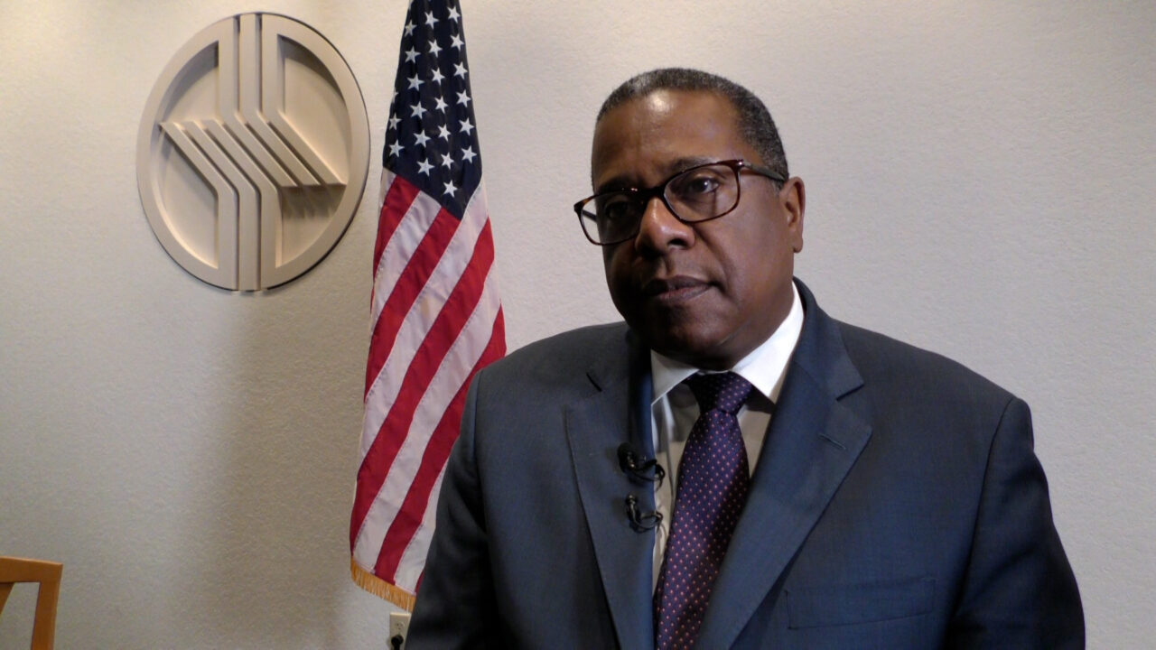 \"Estados Unidos si atiende las causas de la migración\" afirmó el subsecretario Nichols en respuesta a López Obrador.