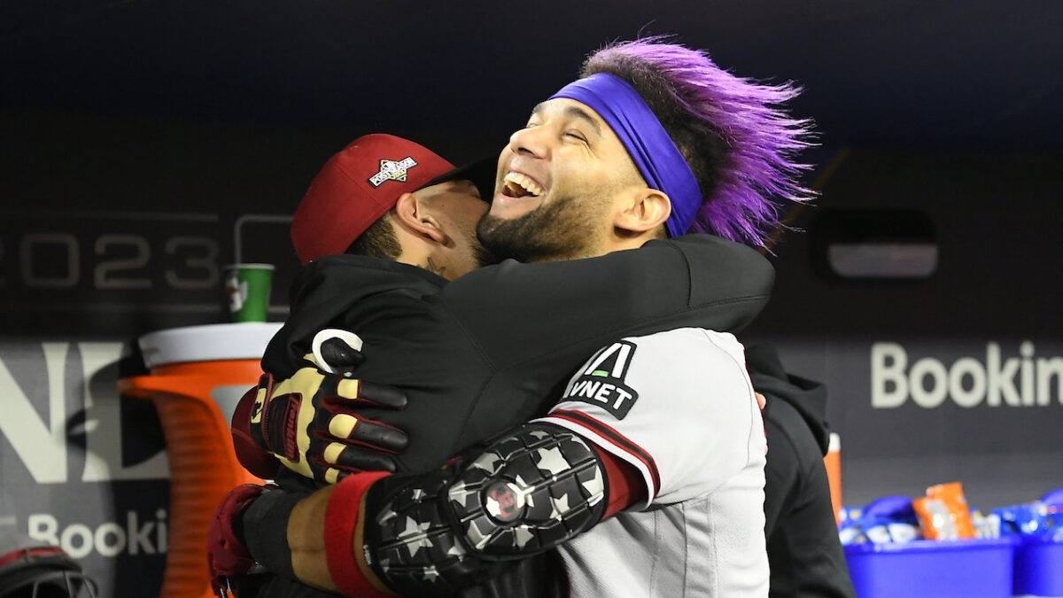 Rangers y Dbacks, a un paso de la Serie de Campeonato