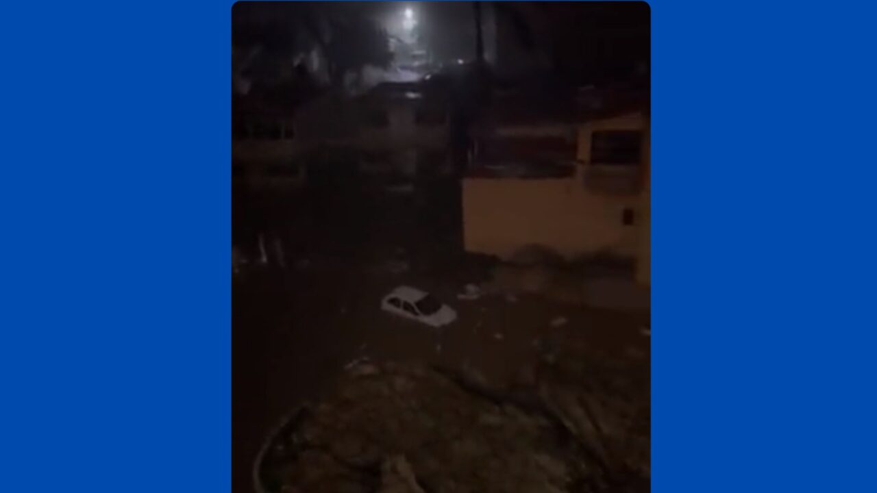 Huracán Otis incomunica a Acapulco tras devastador paso