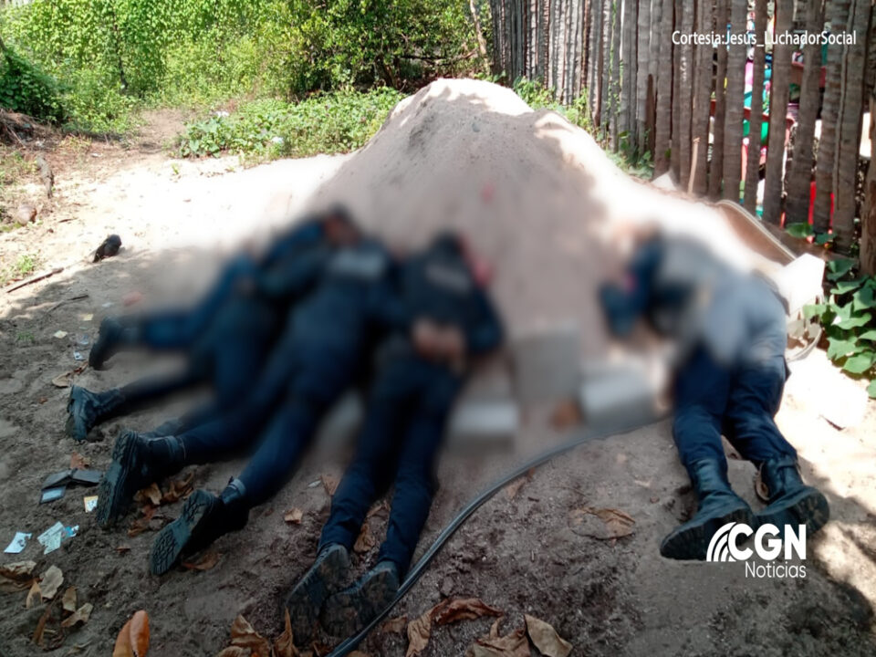 Masacre en Guerrero: Asesinan a 13 policías, entre ellos a secretario de Seguridad