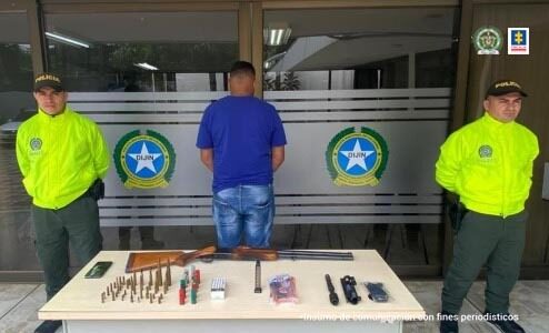 Mayor del ejército traficaba armas para grupos ilegales conseguidas en Estados Unidos