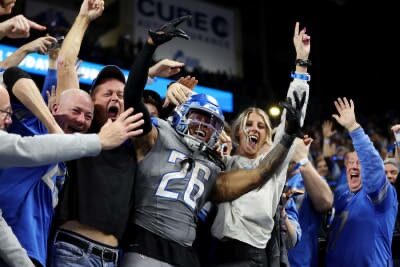 Detroit hunde a Raiders en el cierre de la semana 8 de la NFL