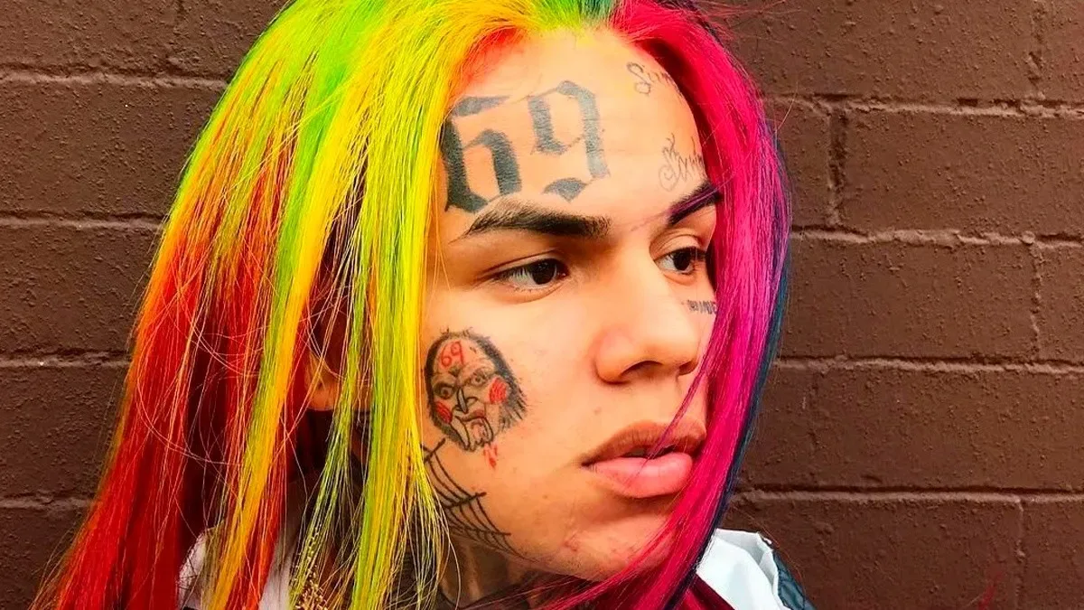 Tekashi 6ix9ine tras las rejas por golpear a productores musicales de Yailin \"La Más Viral\"