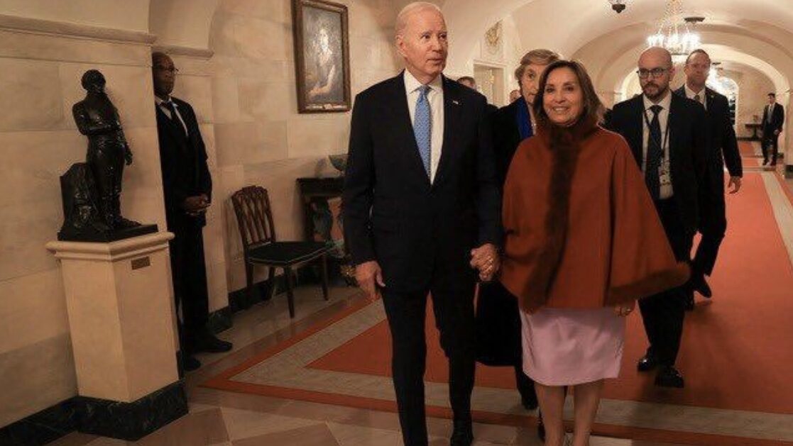 La visita no protocolar de Boluarte con Biden deberá ser explicada en el Congreso