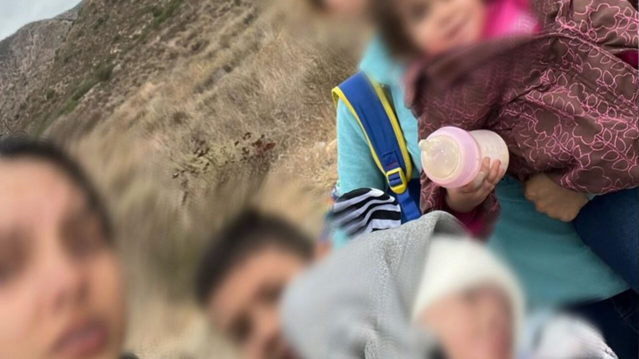 Rescatan a mujeres y niños migrantes extraviados en poblado de Jacume