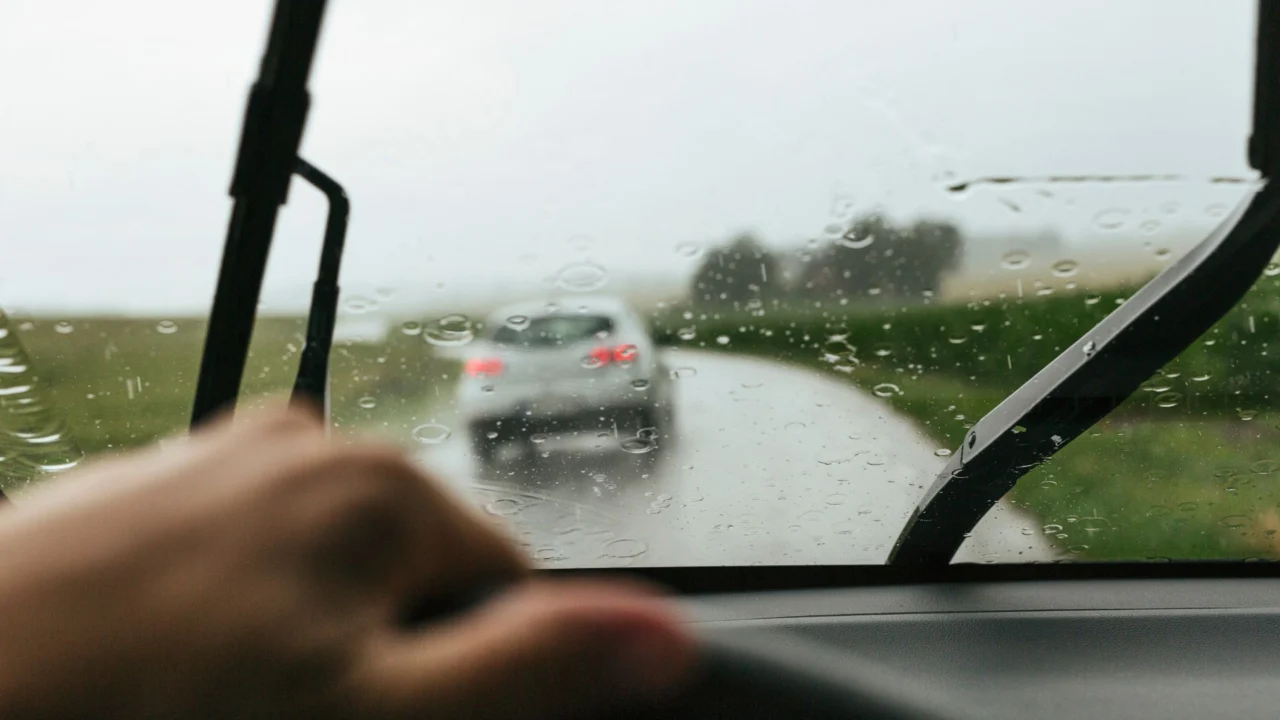 Se adelanta el pronóstico en Tijuana; 10 consejos para conducir bajo la lluvia