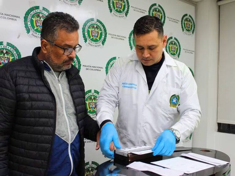 Capturado por camuflar cocaína en pulpa de frutas