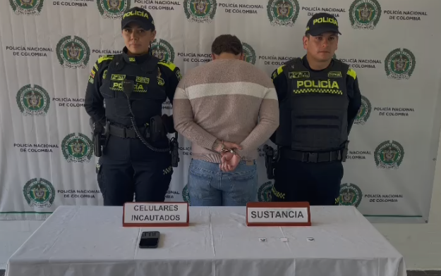 Profesor inducía a sus alumnos a consumir Tussi  dentro de un colegio