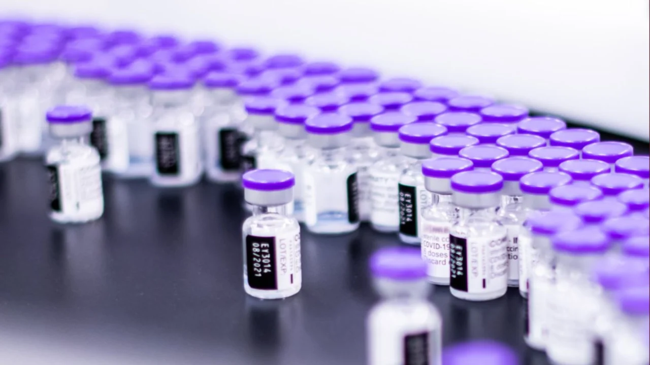 Estas farmacias son las que venderán la vacuna de Pfizer contra COVID
