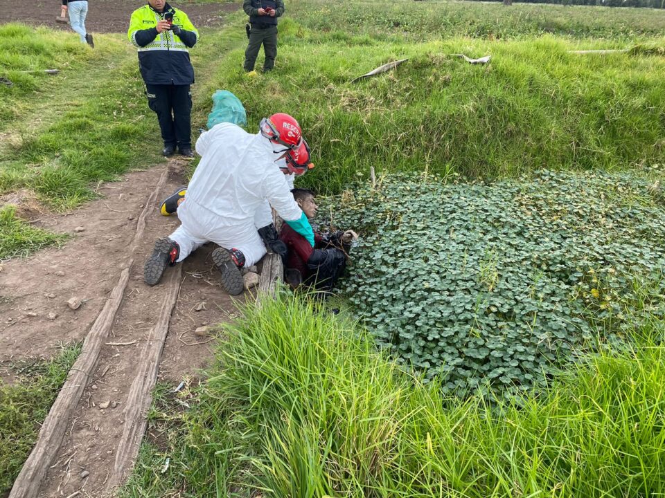 Espeluznante escena, primos asesinados fueron hallados en una zanja