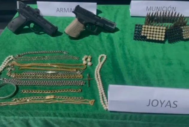 Banda de ladrones de viviendas fueron detenidos cuando cometían un hurto 