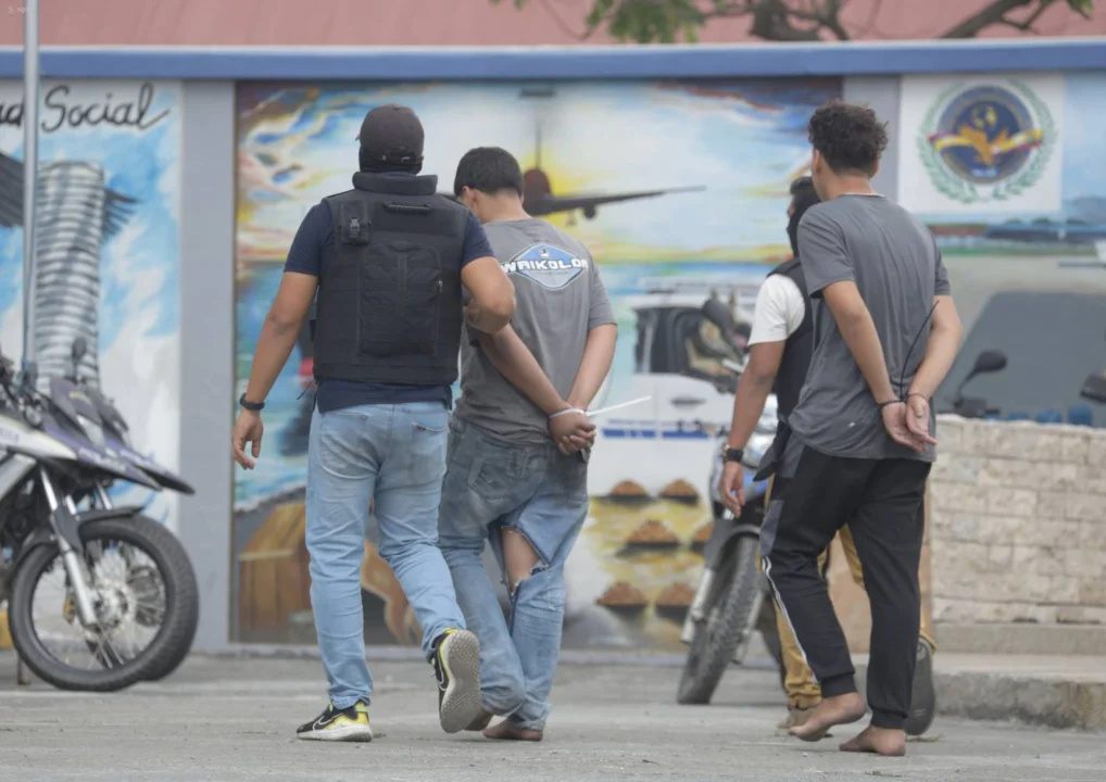 Ecuador sigue en conflicto