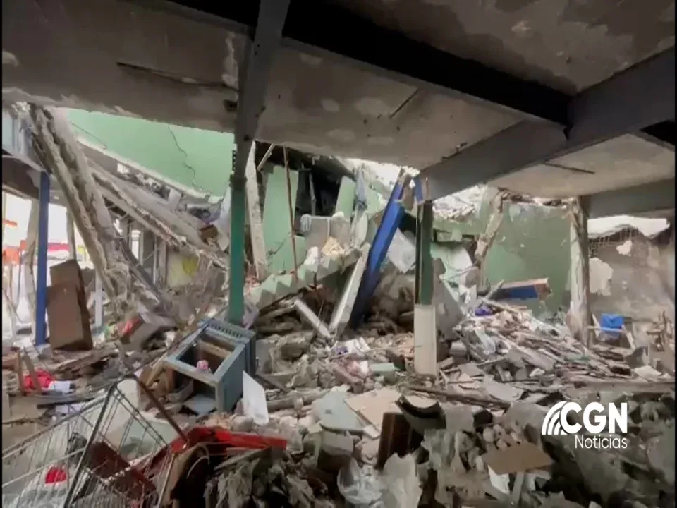 Explosiones en Tijuana. Realizan lavado de alcantarillado para evitarlas