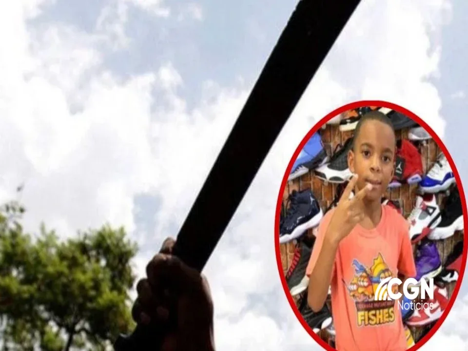 Madre mata a su hijo de 8 años de un machetazo, en medio de pelea por celos