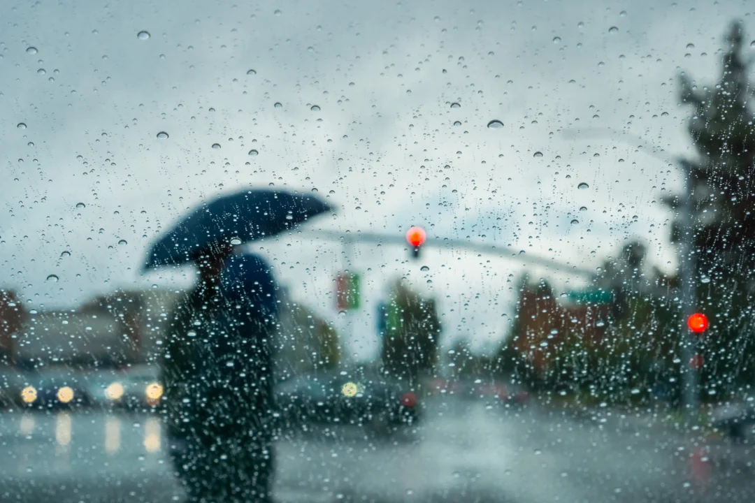 Abre albergue en San Diego para personas con casas afectadas por las lluvias
