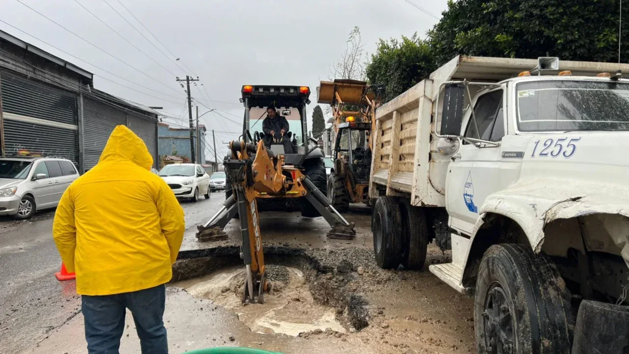 Reportan colonias sin agua en Tijuana en medio de la tormenta