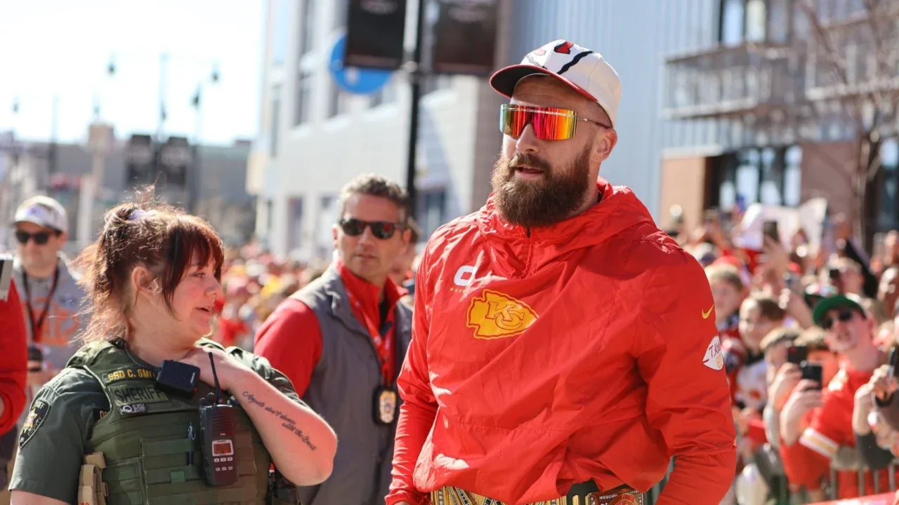 Un muerto y varios heridos tras tiroteo en el desfile de los Chiefs de Kansas City