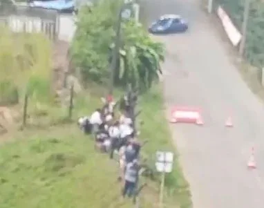 Trágico accidente en competencia de carros dejó una persona fallecida y 10 heridos  
