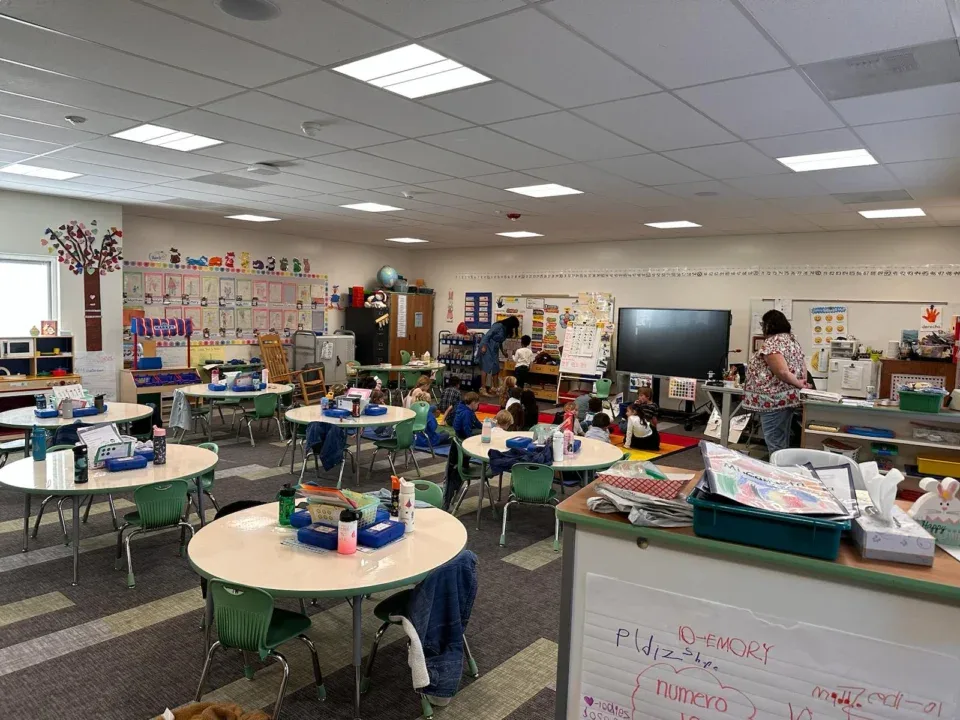 Dónde hay clases de preescolar y kindergarden bilingüe en San Diego