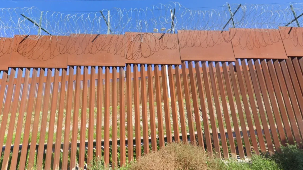 Diez migrantes heridos por saltar muro fronterizo entre Tijuana y San Diego, la misma semana en que murió uno