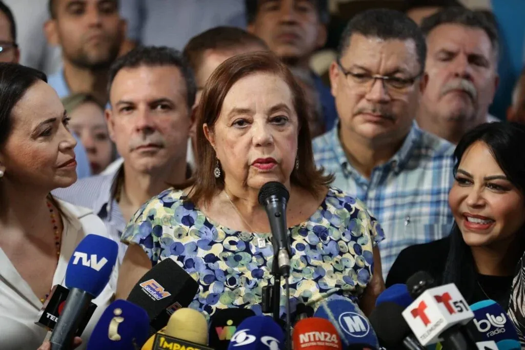 Oposición venezolana sin candidata