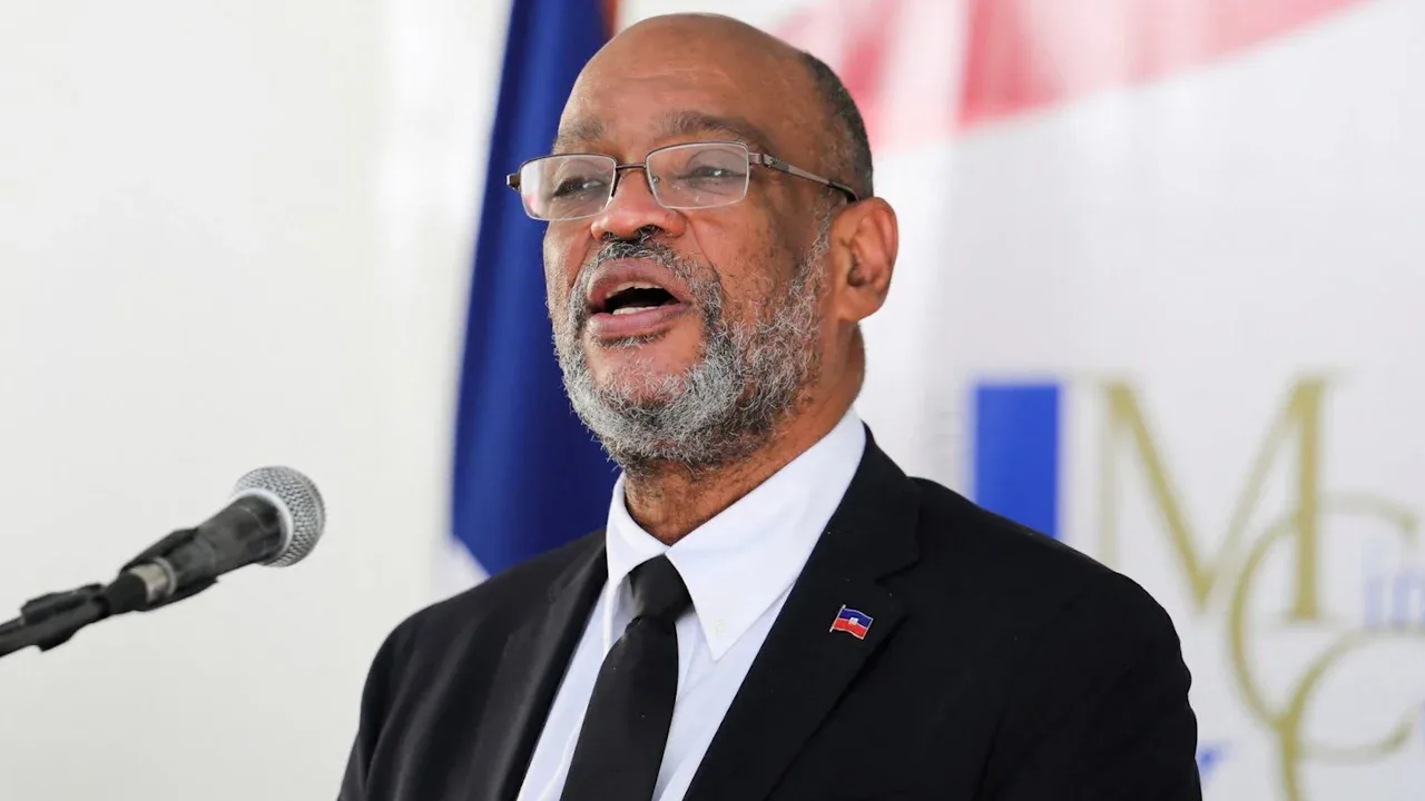 Haití en tensa calma, mientras Primer Ministro permanece en Puerto Rico, luego que Dominicana le negara su ingreso