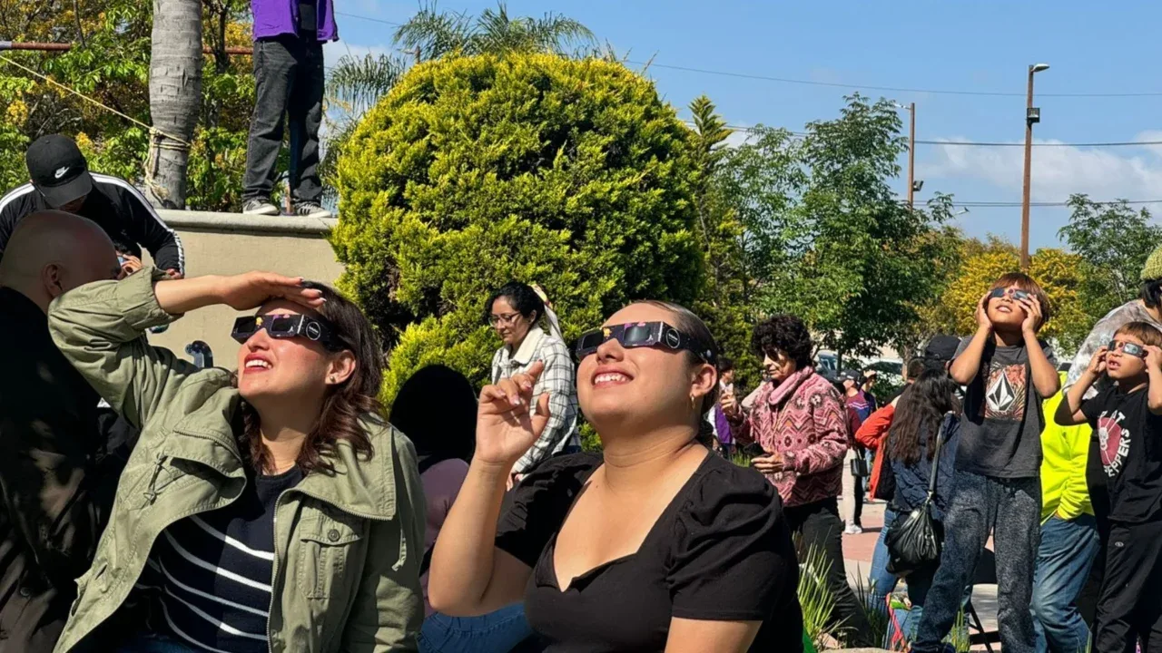 EN VIVO: Así se vive el eclipse solar 2024 en México